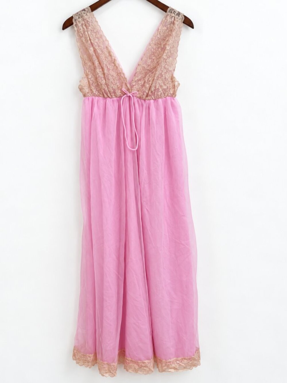 Vintage Pink Lace Maxi Nightgown M USA Made Fairy Princess Coquette Lingerie